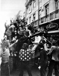 “A Revolução dos Cravos” – The 1974 Revolution in Portugal